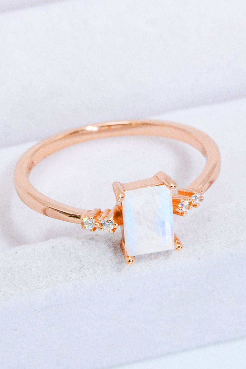 Rectangle Natural Moonstone Ring - Swiss Jewellers