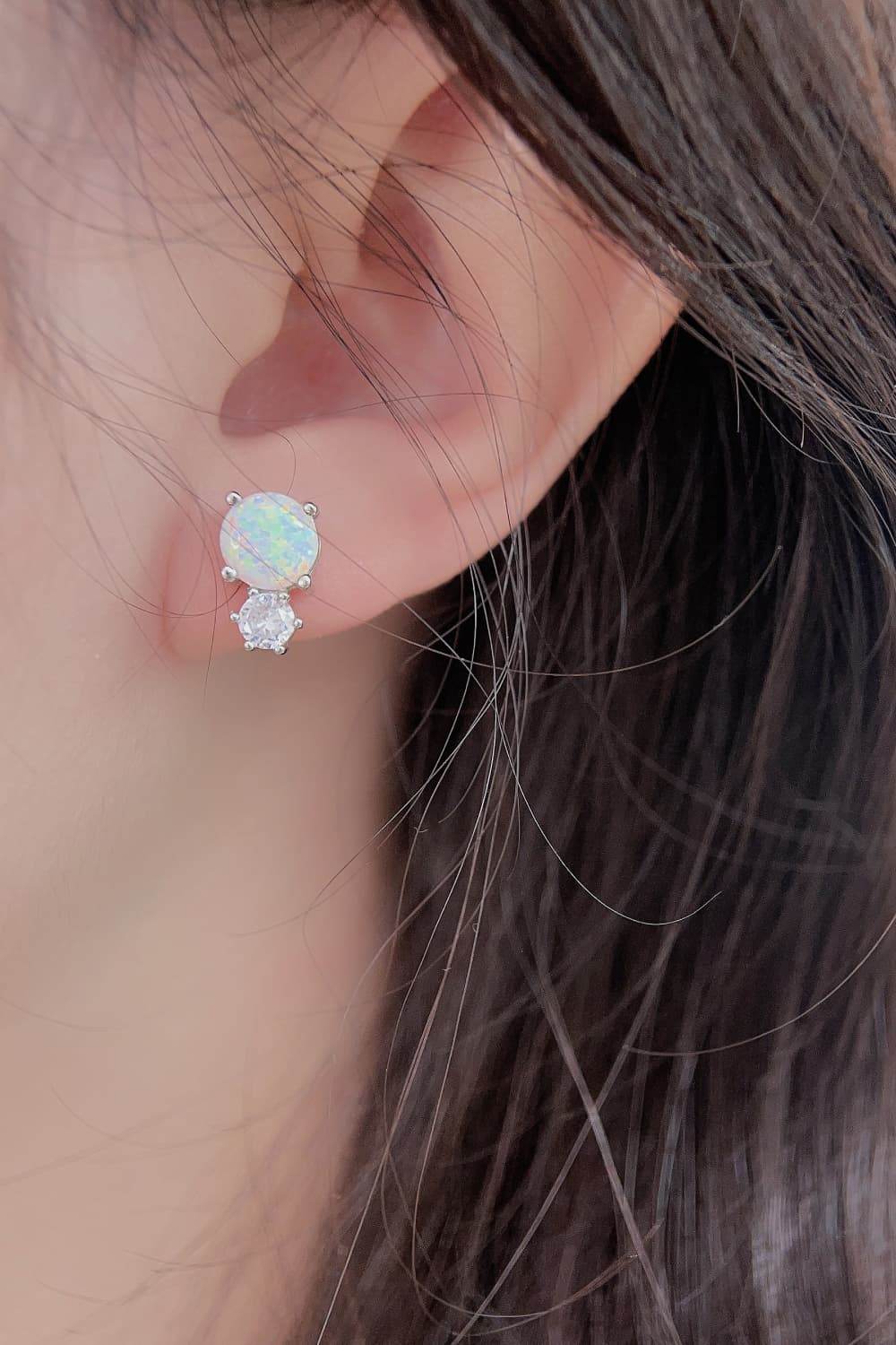4-Prong Opal Stud Earrings - Swiss Jewellers