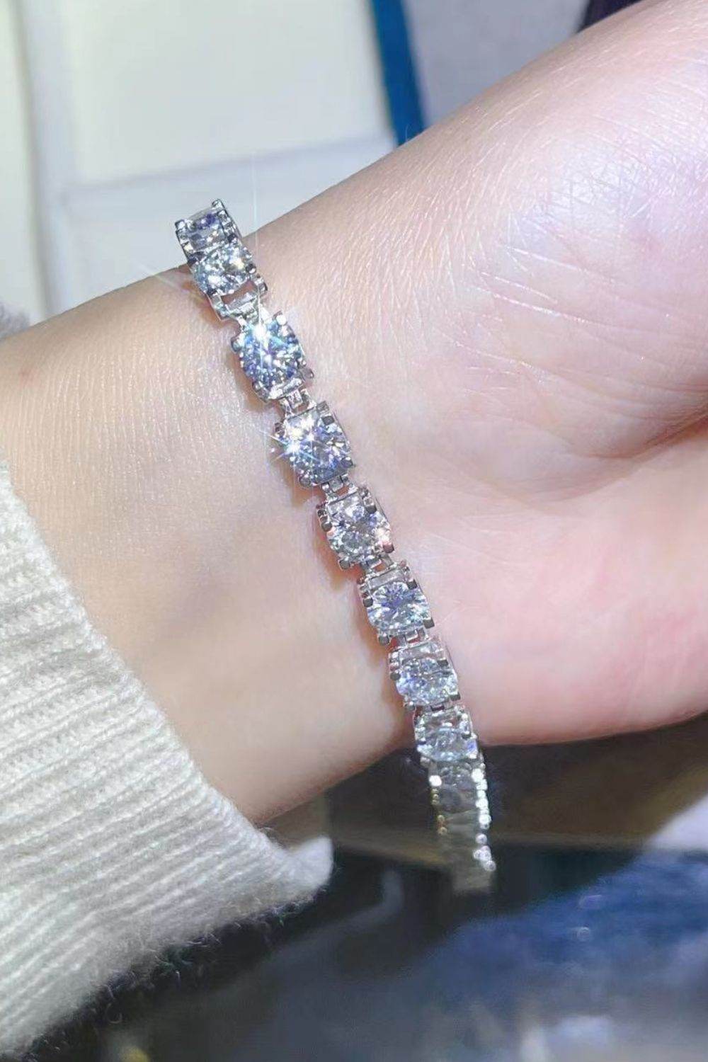 10 Carat Moissanite Platinum-Plated Bracelet - Swiss Jewellers