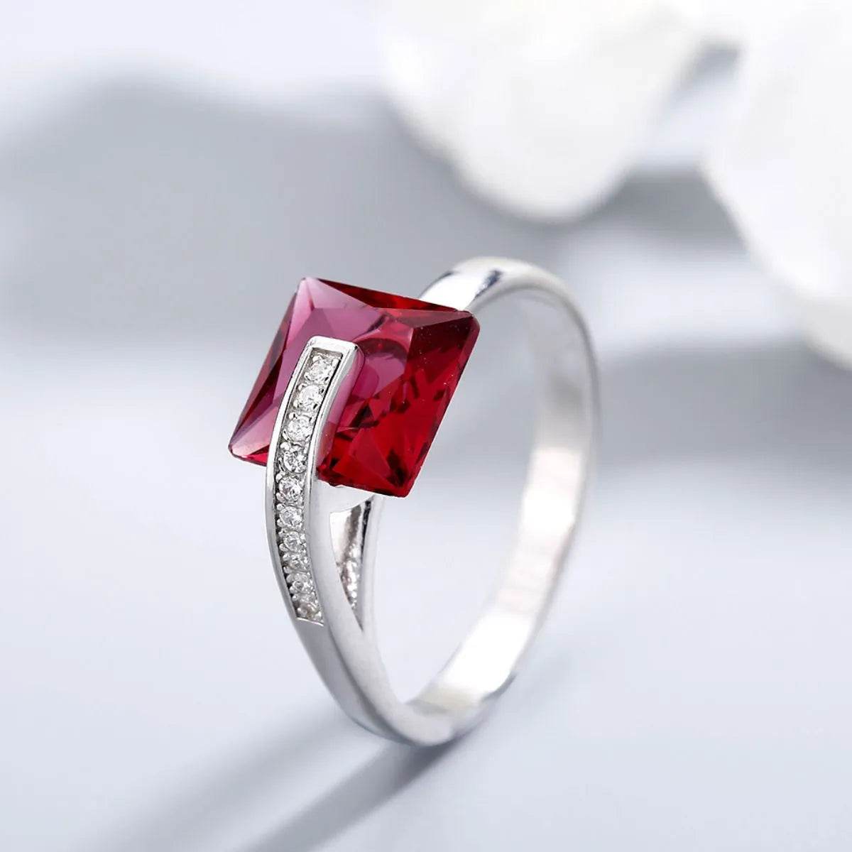 925 Sterling Silver Inlaid Zircon Ring - Swiss Jewellers