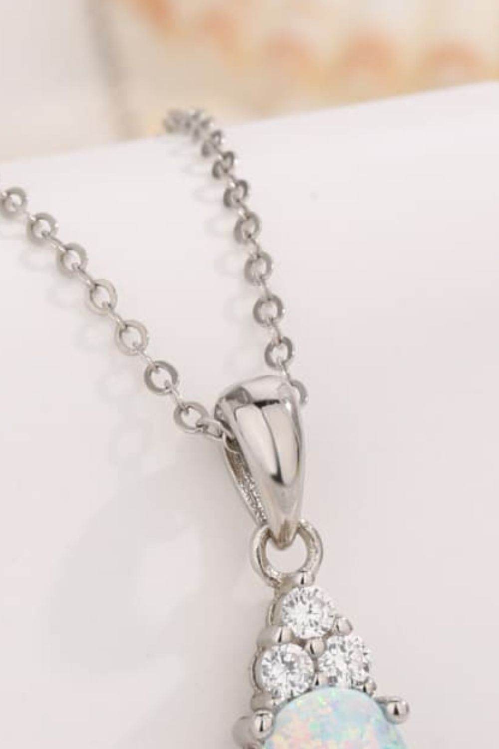 Find Your Center Opal Pendant Necklace - Swiss Jewellers