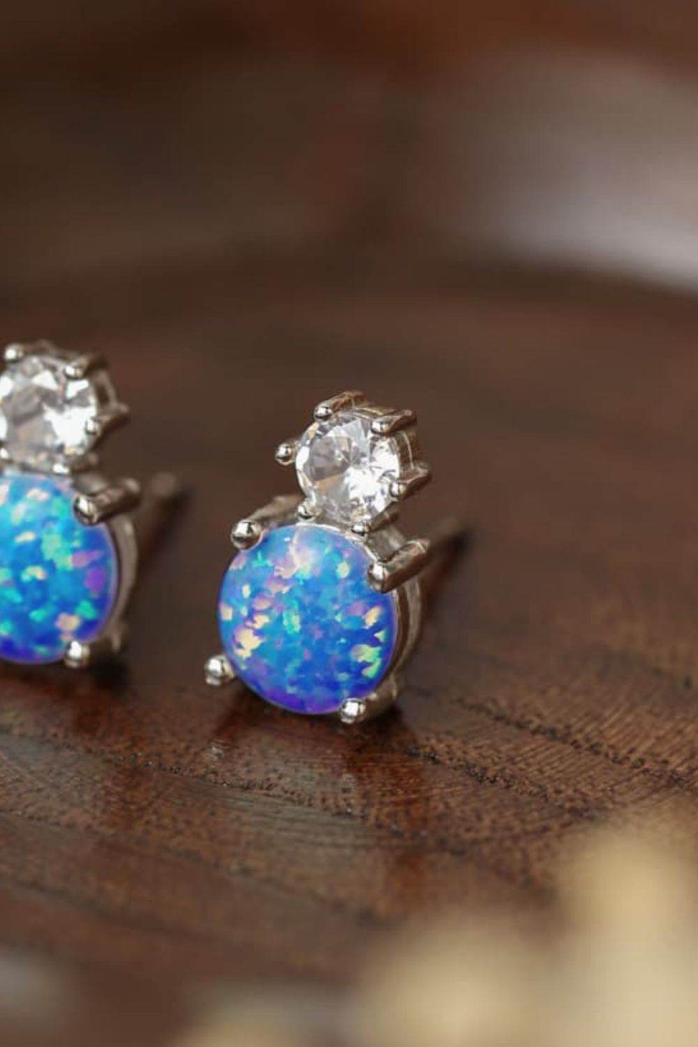 4-Prong Opal Stud Earrings - Swiss Jewellers