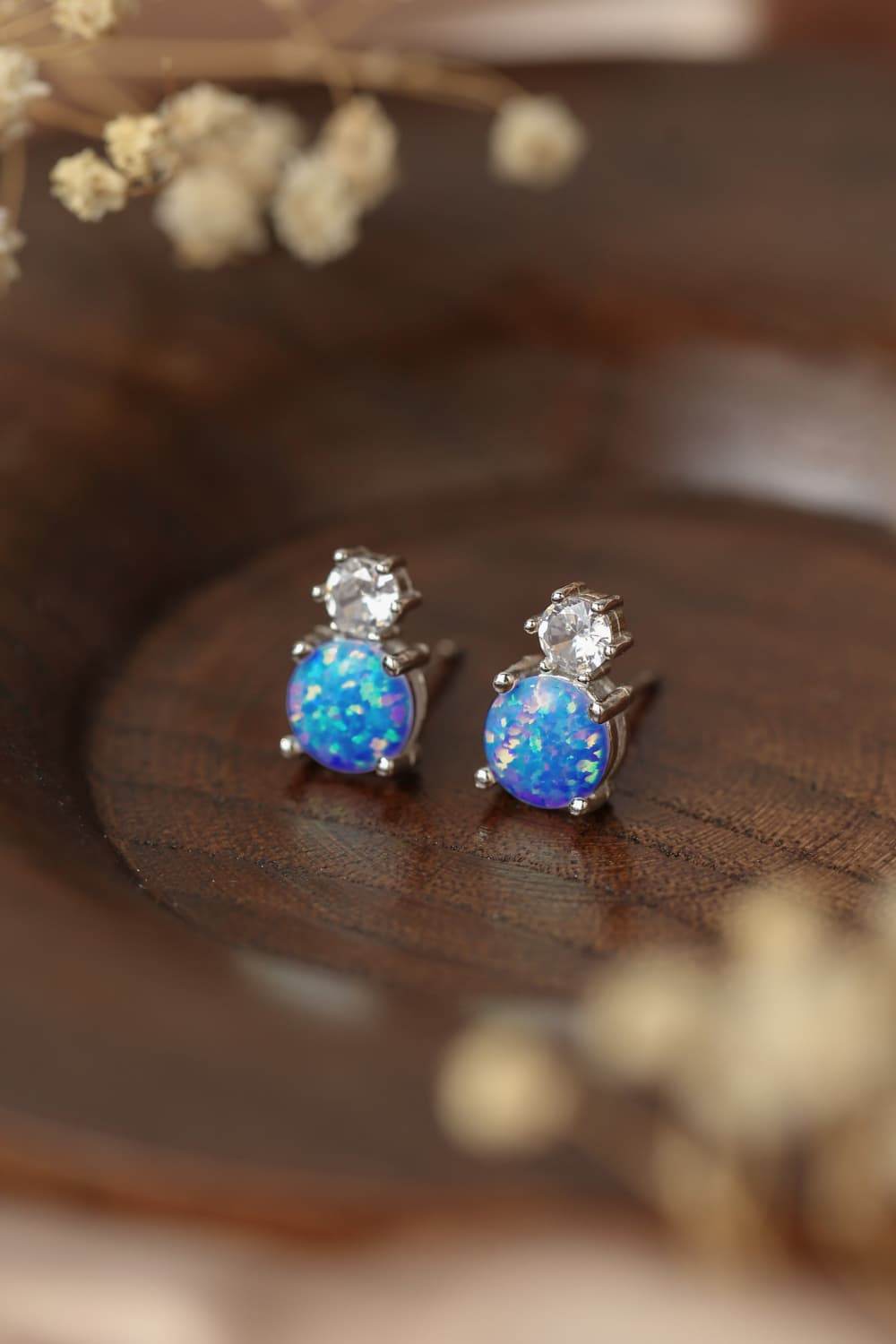 4-Prong Opal Stud Earrings - Swiss Jewellers