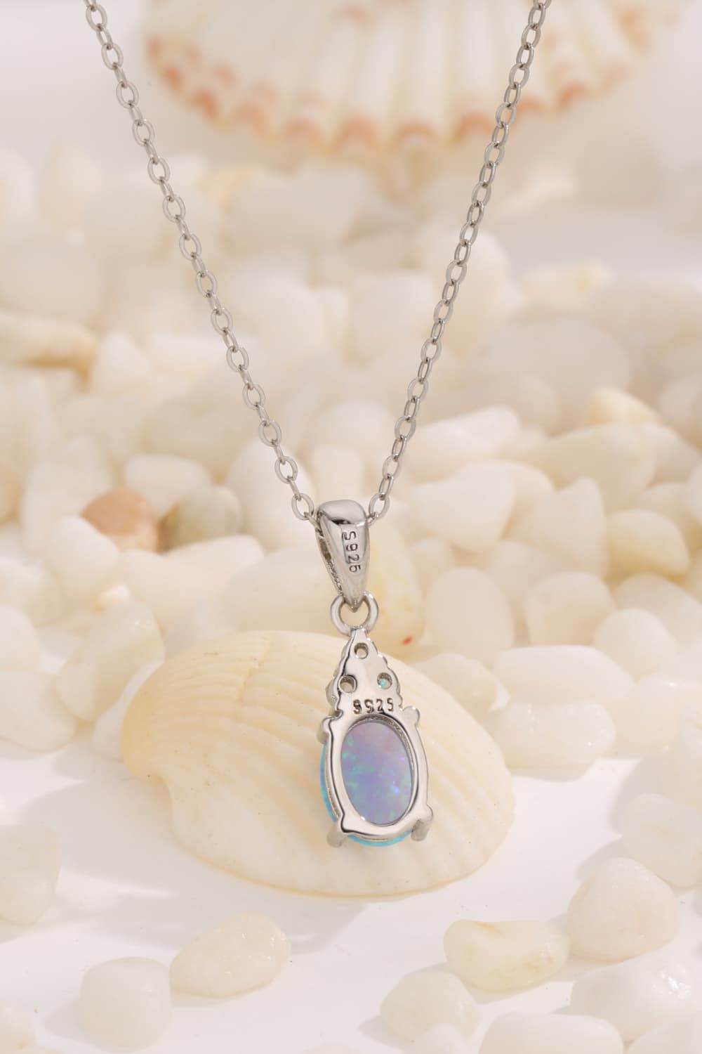 Find Your Center Opal Pendant Necklace - Swiss Jewellers