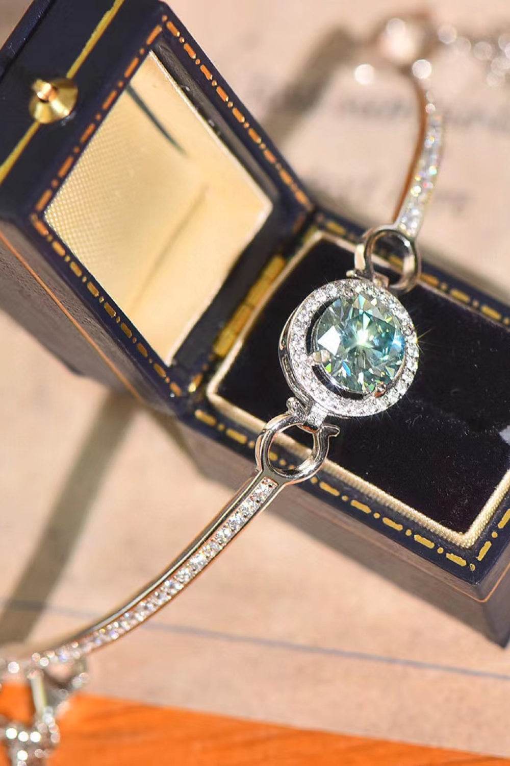 2 Carat Moissanite Platinum-Plated Bracelet - Swiss Jewellers
