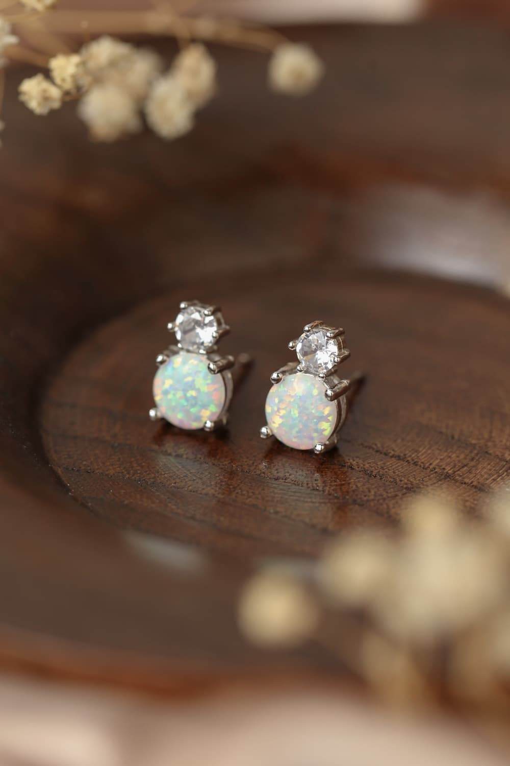 4-Prong Opal Stud Earrings - Swiss Jewellers